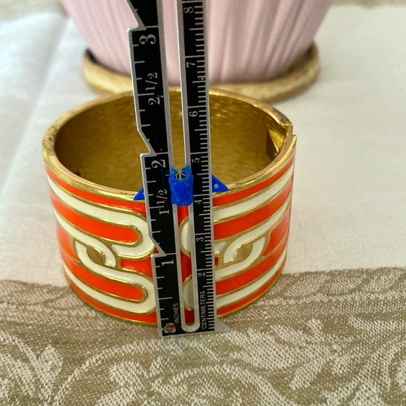 Eye-catching Orange Enamel Cuff Bracelet - Picture 6 of 6